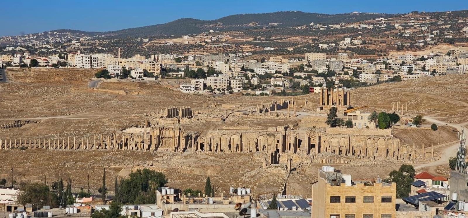 Dream House Hotel Jarash Extérieur photo